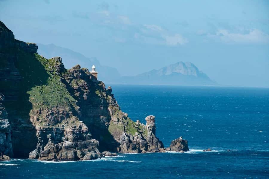 Cape Peninsula Shared Half-Day Tour - Clifton and Camps Bay: beaches, views, and a quick taste of luxury