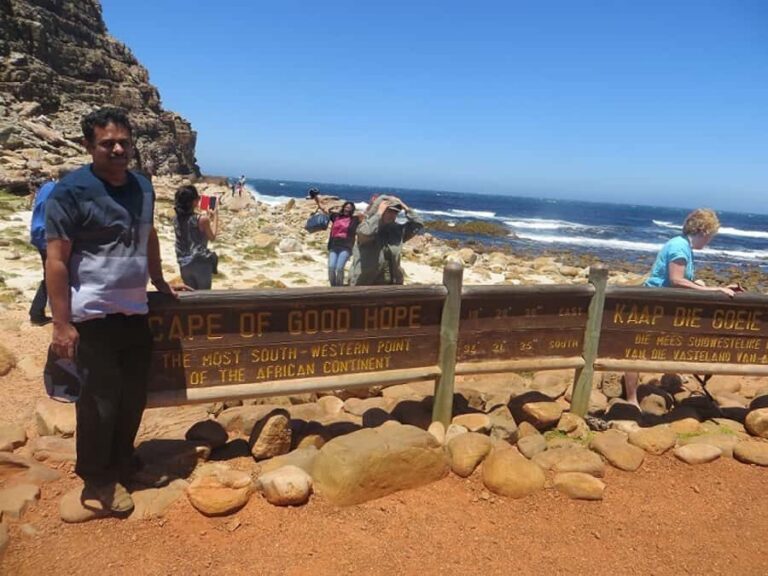 Cape Point Full-Day Tour From Cape Town - Camps Bay, Hout Bay, and Chapmans Peak: quick stops that actually matter