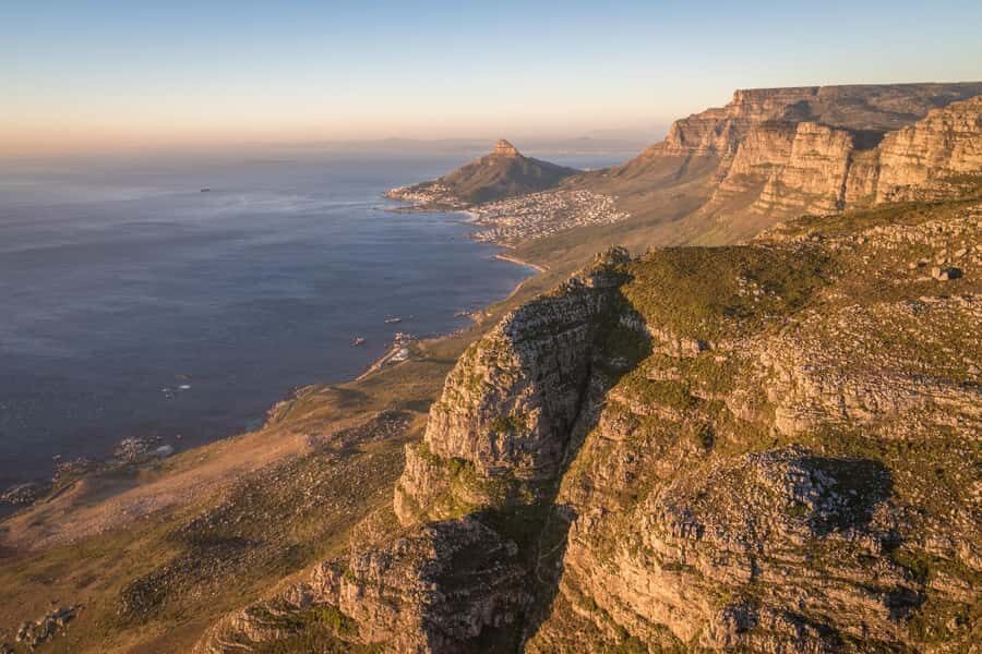 Cape Town: 20-Minute Helicopter Flight and Free Harbour Tour - The free harbour cruise add-on at the V&A Waterfront