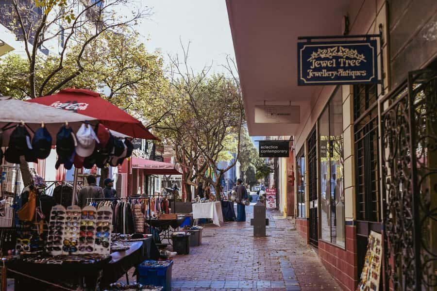 Cape Town: Art, Culture & History Walking Tour - Iziko Slave Lodge: colonial memory you shouldn’t rush
