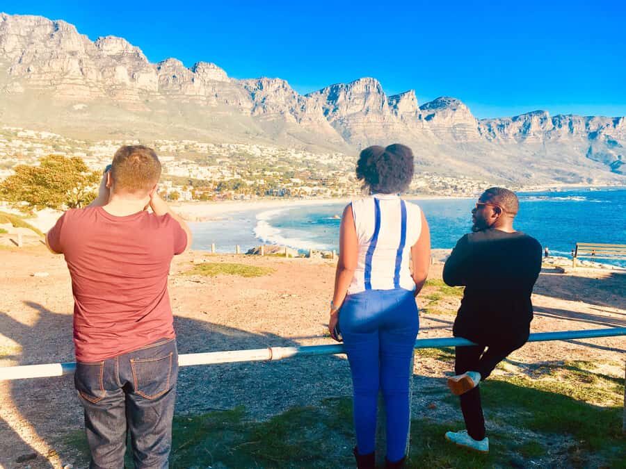 Cape Town: Cape of Good Hope & Penguins Full-Day Guided Tour - Simon’s Town lunch, Muizenberg huts, and Bo-Kaap color