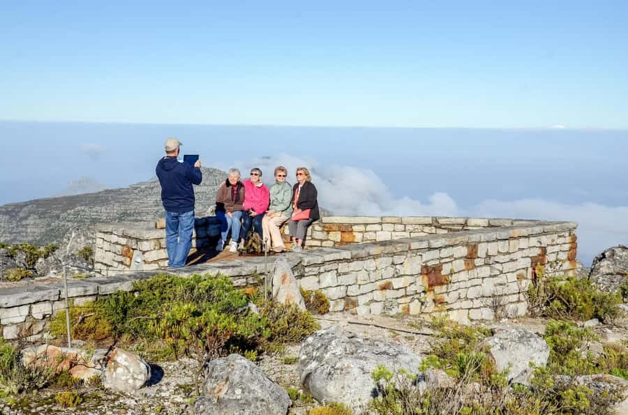 Cape Town: Half Day Table Mountain and Cape Town City Tour - Foreshore and city energy: a quick reset after the castle