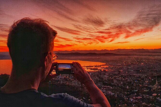 Cape Town: Lion's Head Sunrise/Sunset Hike - Small-group access and guide quality: why this feels better than big tours