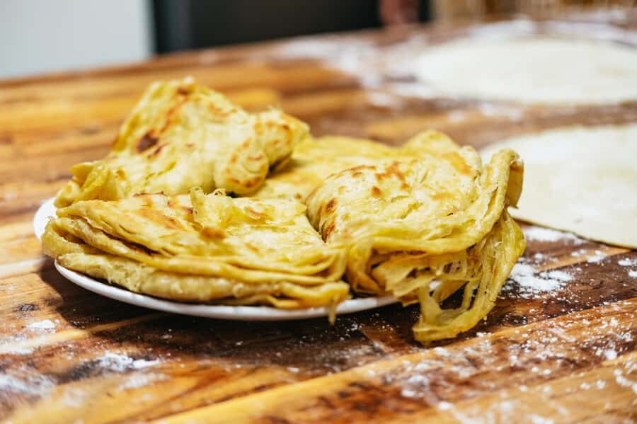 Cape Town: Malay Cooking Class and Lunch in Bo-Kaap - Lunch You Make: Soft Drinks, Group Tables, and the Recipe Take-Home