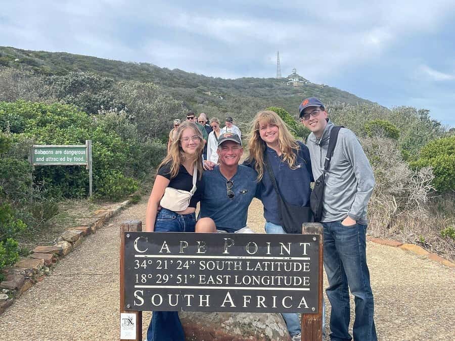 Cape Town: Penguins & Cape of Good Hope Day Tour with Pickup - Your morning pickup in Cape Town (and how to set yourself up)