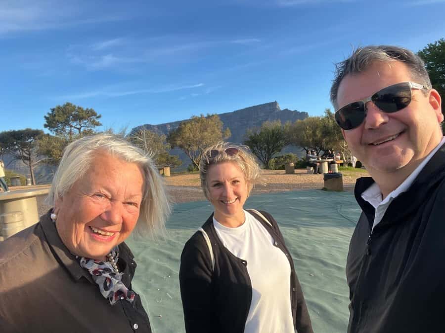 Cape Town: Private Walking Tour with a Local - Talking With Locals: The Stories and Tips That Stick