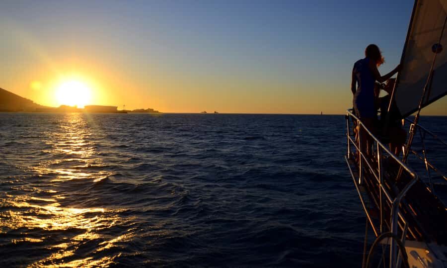 Cape Town: Sunset Champagne Cruise - What You’ll See From the Water (Table Mountain to the Coastline)