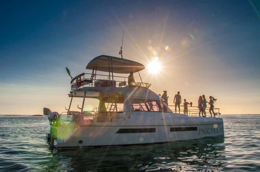 Cape Town: Sunset Champagne Cruise and 3-Course Dinner - Where the sunset cruise starts: V&A Waterfront logistics that matter