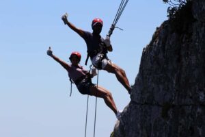 Cape Town: Table Mountain Abseiling Experience - Meet-up on the mountain top and how the day actually flows