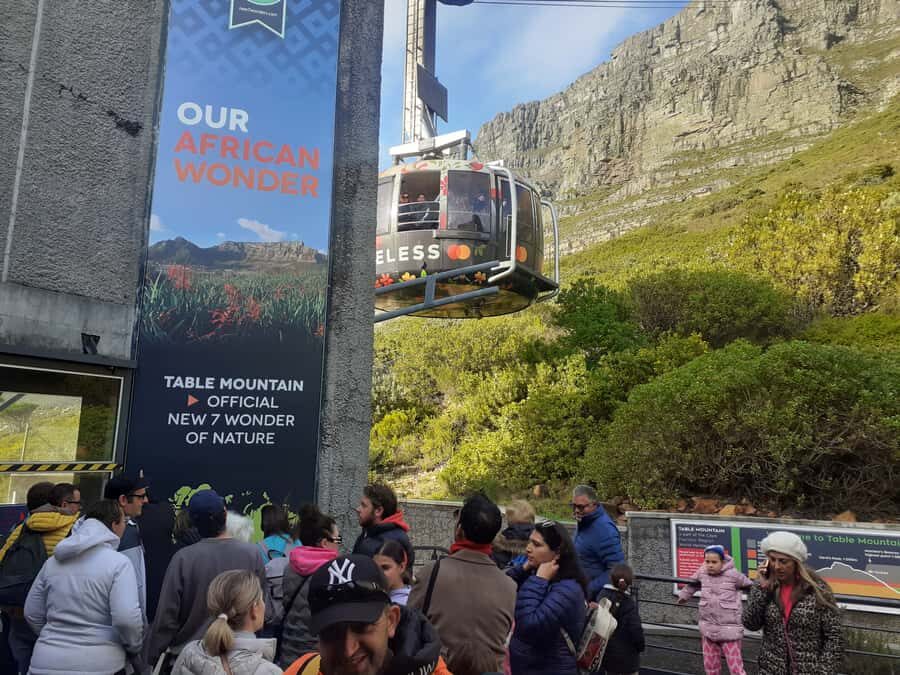Cape Town: Table Mountain, Cape Point, & Penguins Group Tour - Table Mountain: Cable Car Views and a Real Sense of Scale