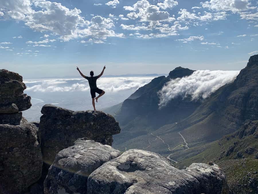 Cape Town: Table Mountain Hike with an Expert Guide - Safety first: scrambling, heights, and what to wear