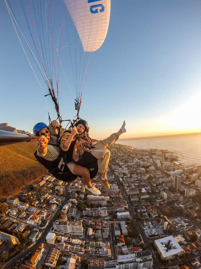 Cape Town: Tandem Paragliding Flight with the Experts - How long you’ll fly in Cape Town (and why wind runs the show)