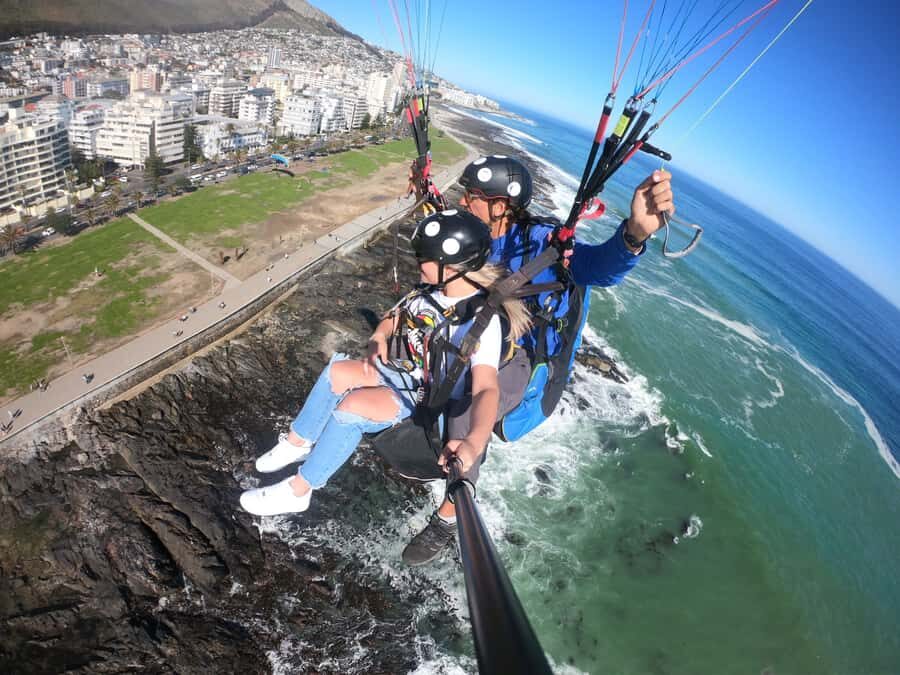 Cape Town: Tandem Paragliding Flight with the Experts - The views: Table Mountain to the coastline from above