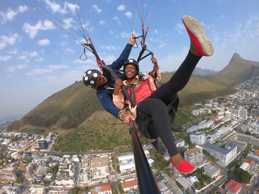 Cape Town: Tandem Paragliding Flight with the Experts - Safety and takeoff: what happens before you leave the ground
