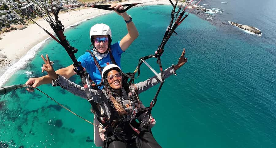 Cape Town: Tandem Paragliding with Instructor - Where you start: Signal Hill, then the air, then Sea Point
