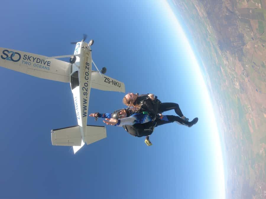 Cape Town: Tandem Skydiving - Why this tandem freefall jump in Cape Town hits different