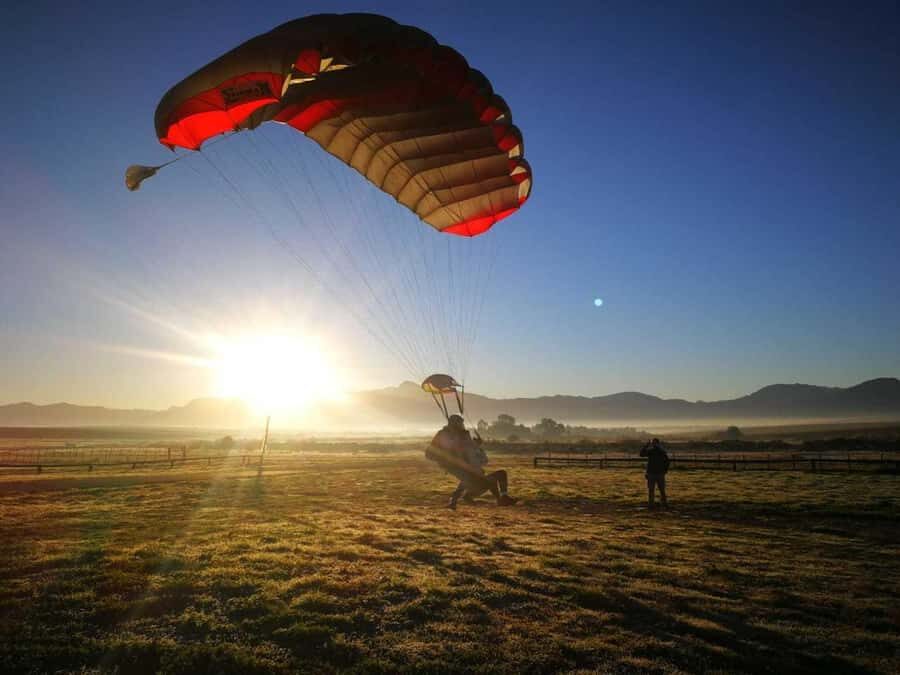 Cape Town: Tandem Skydiving - The 20–30 minute flight: when nerves finally get a job