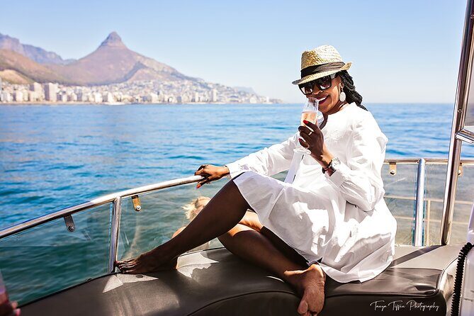 Champagne Cruise (Pre-Sunset) from Cape Town - How the short itinerary plays out in real life