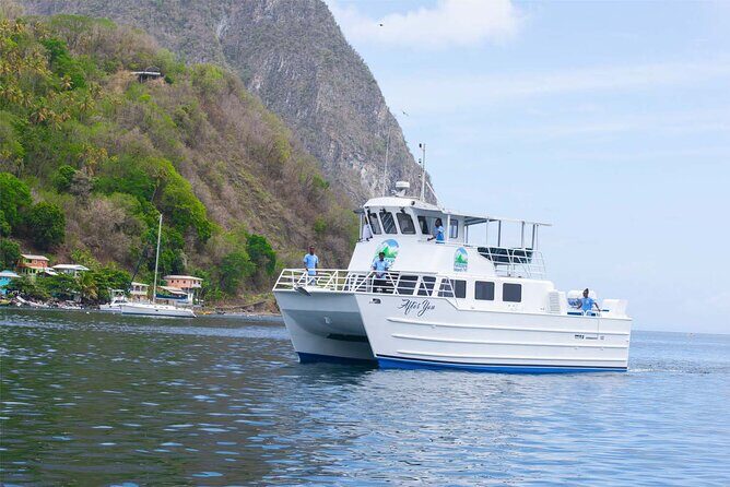 Ferry Transfer from Hewanorra Airport to Saint Lucia Resorts - How the Hewanorra ferry transfer works from the 3:30 pm start