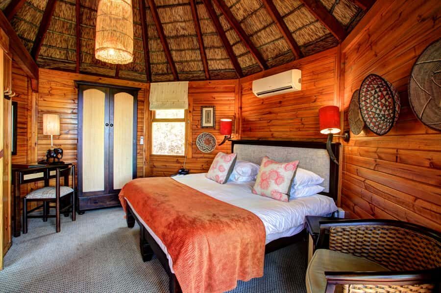 From Cape Town: 2-Day Safari at Garden Route Game Lodge - Should You Book This Cape Town Safari Package?