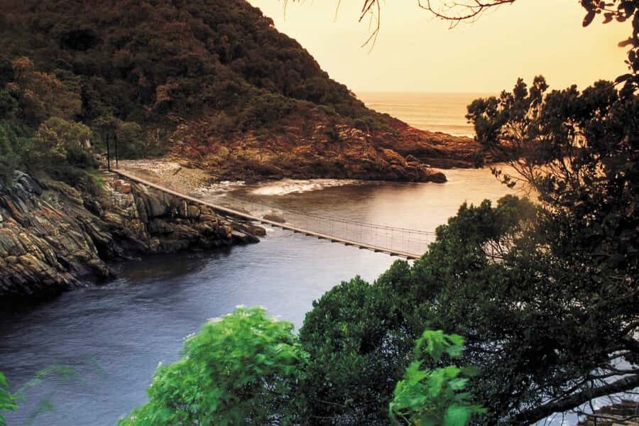 From Cape Town: 5-Day Best of Garden Route and Addo Safari - Day 2: Cango Caves and the padstal tasting before Addo wildlife country