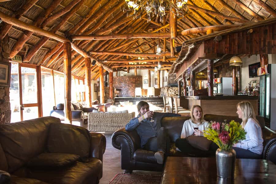 From Cape Town: Big Five Game Reserve with Lunch - Rangers and the small-group advantage (max 11)