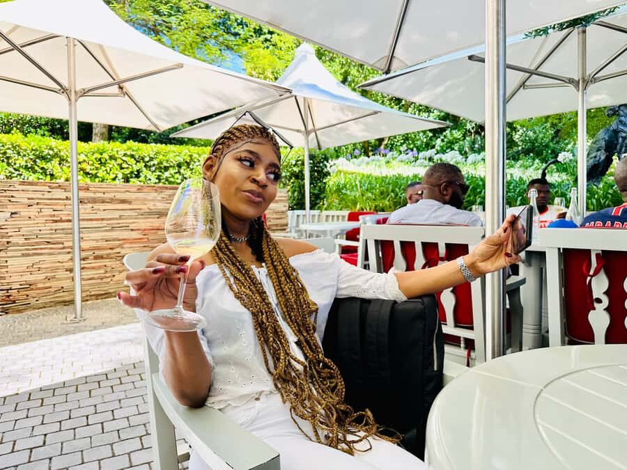 From Cape Town: Stellenbosch & Franschhoek Wine Tasting Tour - Mandela at Drakenstein Prison, then Franschhoek’s boutique time