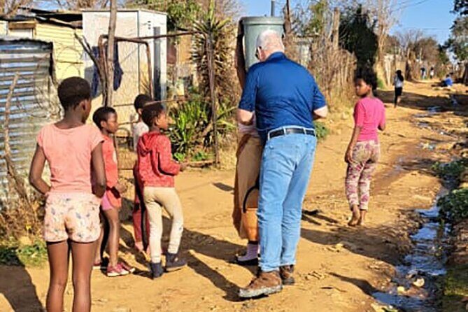 Full-Day Soweto, Apartheid Museum and Lunch Tour - Motsoaledi informal settlement: walk the streets, meet people, stay respectful