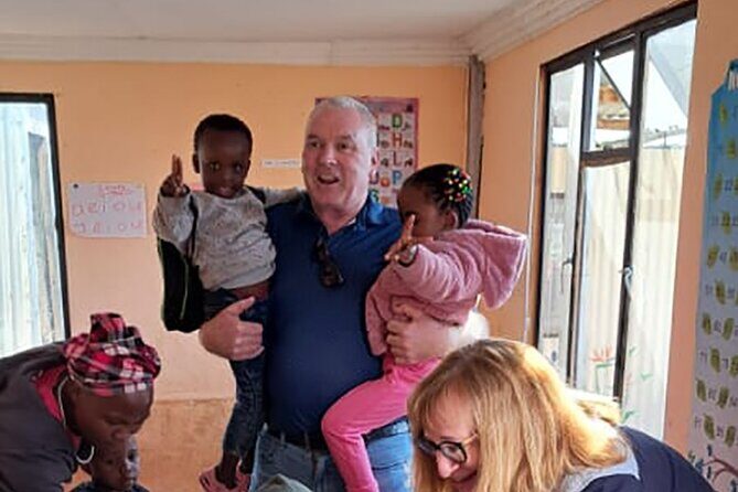 Full-Day Soweto, Apartheid Museum and Lunch Tour - Vilakazi Street: two Nobel homes on one walking loop