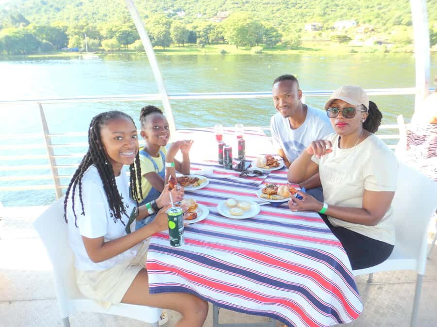 Hartbeespoort: 2-Hour Dam Cruise with South African Food - Is $40 worth it? A real value check