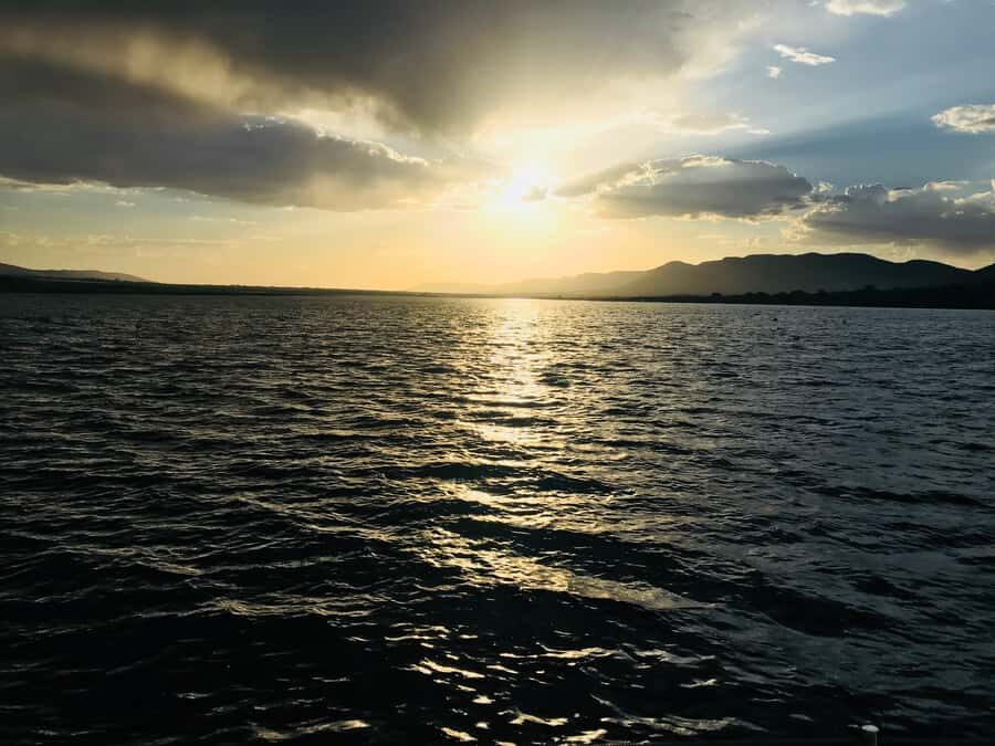 Hartbeespoort: 2-Hour Dam Cruise with South African Food - Departure times and how to pick your best slot