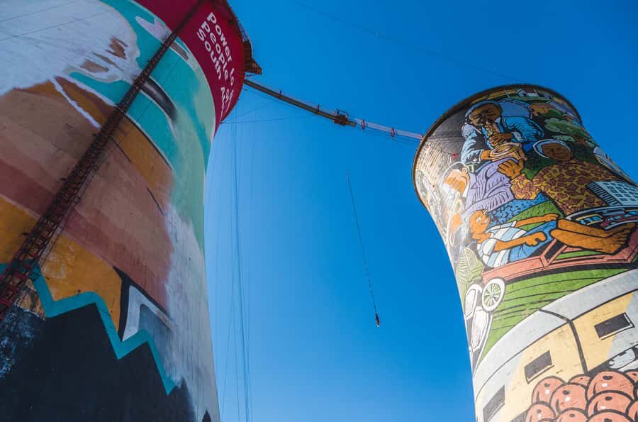 Johannesburg and Soweto Apartheid Full Day Tour w/Lunch - Constitution Hill: Prison Grounds to Democracy Museum