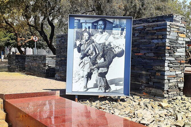 Johannesburg and Soweto tour - Constitution Hill and the Constitutional Court: legal power you can walk through