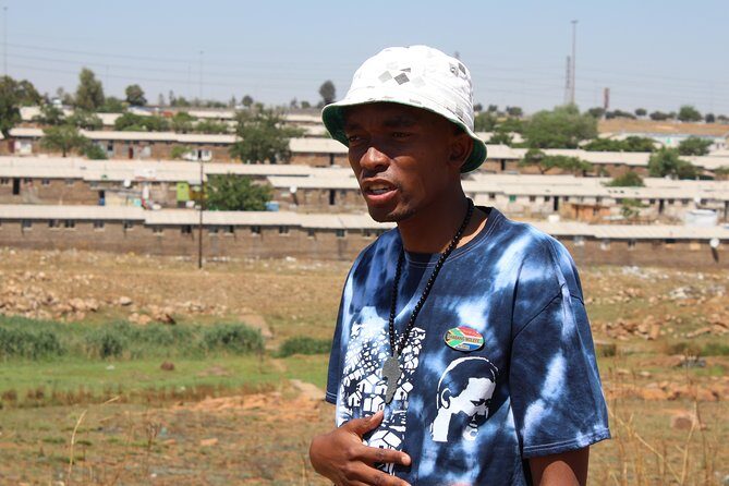 Soweto Half Day Tour - Vilakazi Street and souvenir time on a famous lane
