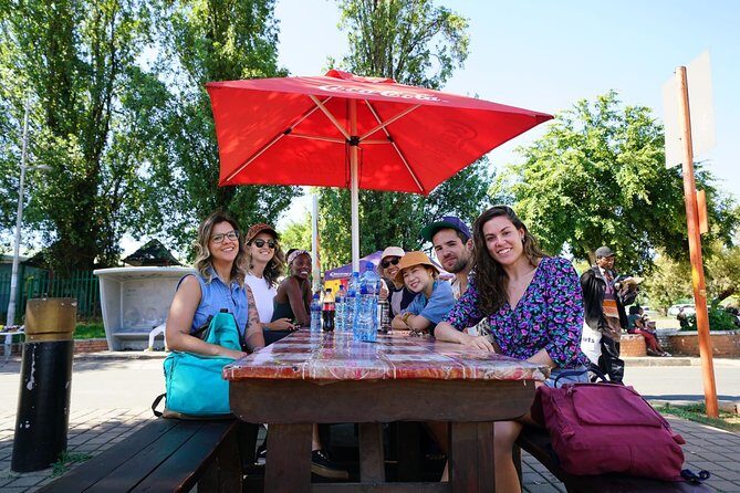 Soweto Walking Tour with Lunch - Baragwanath Road and Orlando Towers: the neighborhood plus the lunch reward