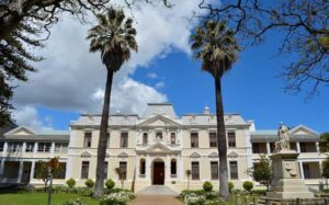 Stellenbosch: Guided Historical Walking Tour - Simon van der Stel’s camp on the Eerste River