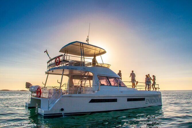 Sunset Champagne Cruise from Cape Town - V&A Waterfront to Sunset Views: What the Cruise Feels Like
