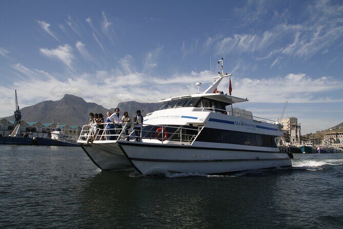 Sunset Champagne Cruise from Cape Town - Champagne, Crew Talk, and the Onboard Music Vibe